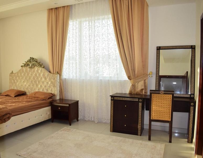 Best Value Qurum Spacious - Book 2 Weeks Get 2 Free Appartement Masqat